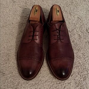 Classic Deep Brown Leather Oxford With Cap Toe